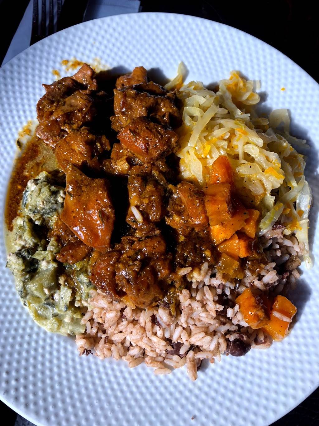 Sisters | restaurant | 47 E 124th St, New York, NY 10035, USA | 2124103000 OR +1 212-410-3000