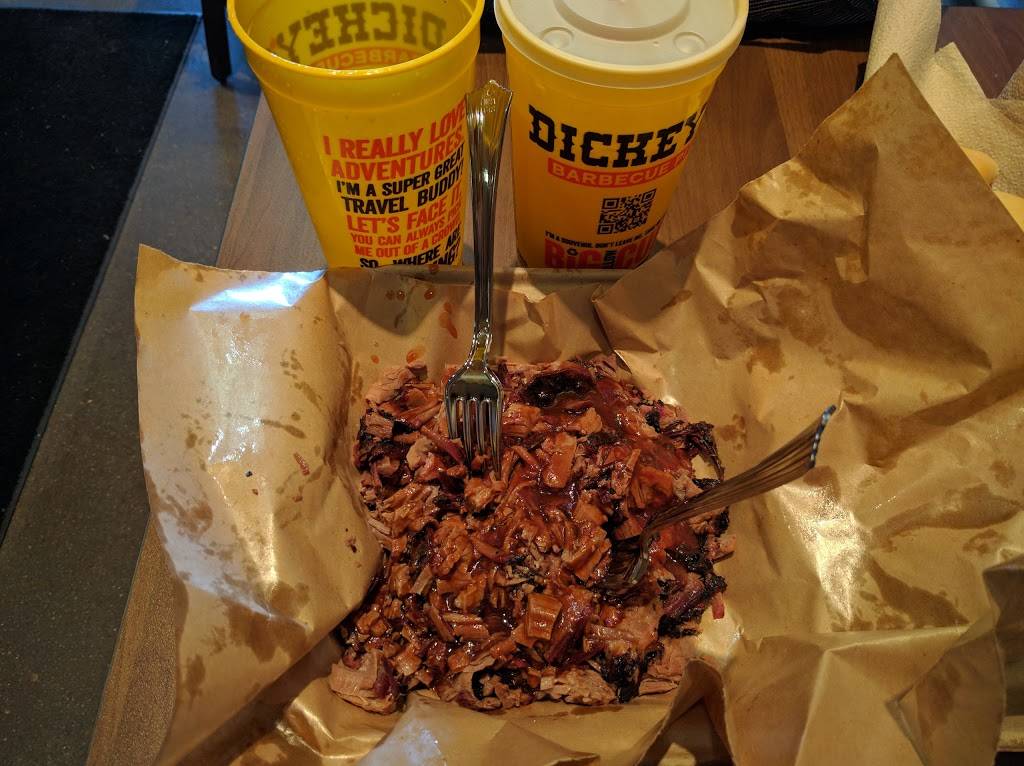 Dickeys Barbecue Pit | restaurant | 2435 E Imperial Hwy Unit E, Brea, CA 92821, USA | 7145158177 OR +1 714-515-8177