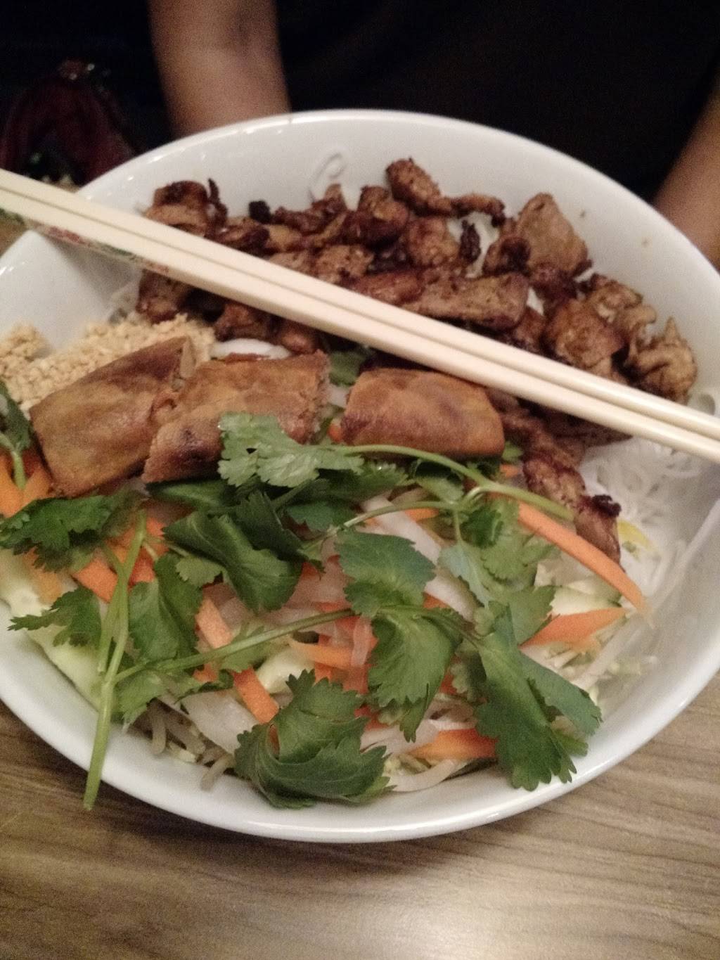 Pho BC Vietnamese Restaurant | restaurant | 1640 Scottsville Rd #600, Bowling Green, KY 42101, USA | 2709041857 OR +1 270-904-1857