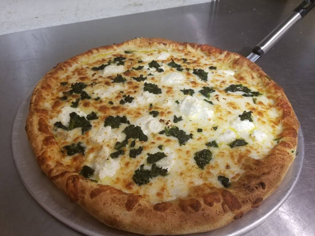 Friends Pizza Lehigh Acres | restaurant | 5612 8th St W, Lehigh Acres, FL 33971, USA | 2393689715 OR +1 239-368-9715