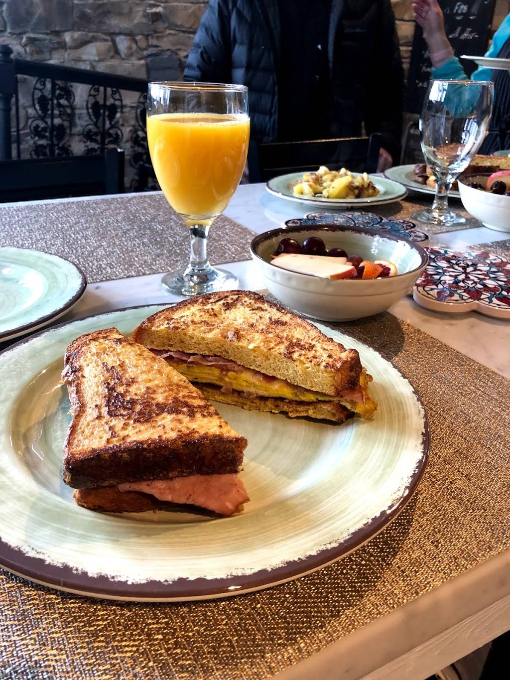 Manginos Gourmet Market | restaurant | 764.5 Eastern Ave, Schenectady, NY 12308, USA | 8336264466 OR +1 833-626-4466