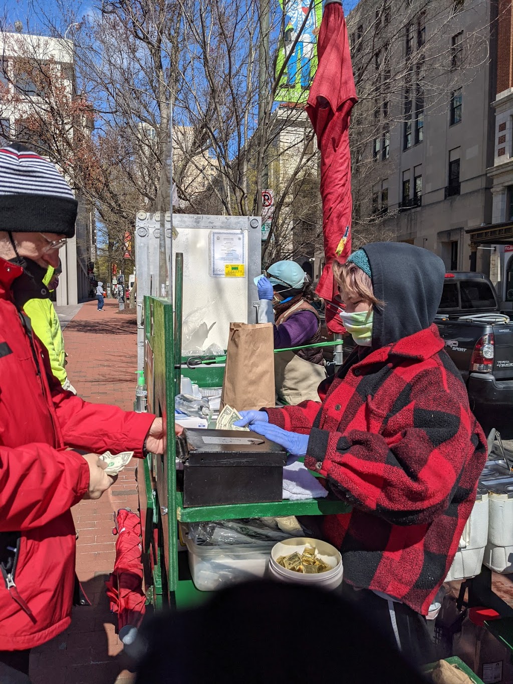 Christophers Runaway Gourmay | restaurant | 2-98 S 12th St, Richmond, VA 23219, USA | 8044003663 OR +1 804-400-3663