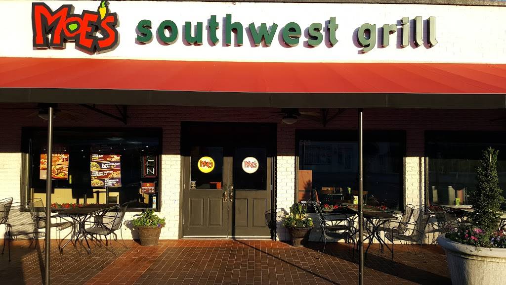 Moes Southwest Grill | restaurant | 506 Daniels St, Raleigh, NC 27605, USA | 9196646637 OR +1 919-664-6637