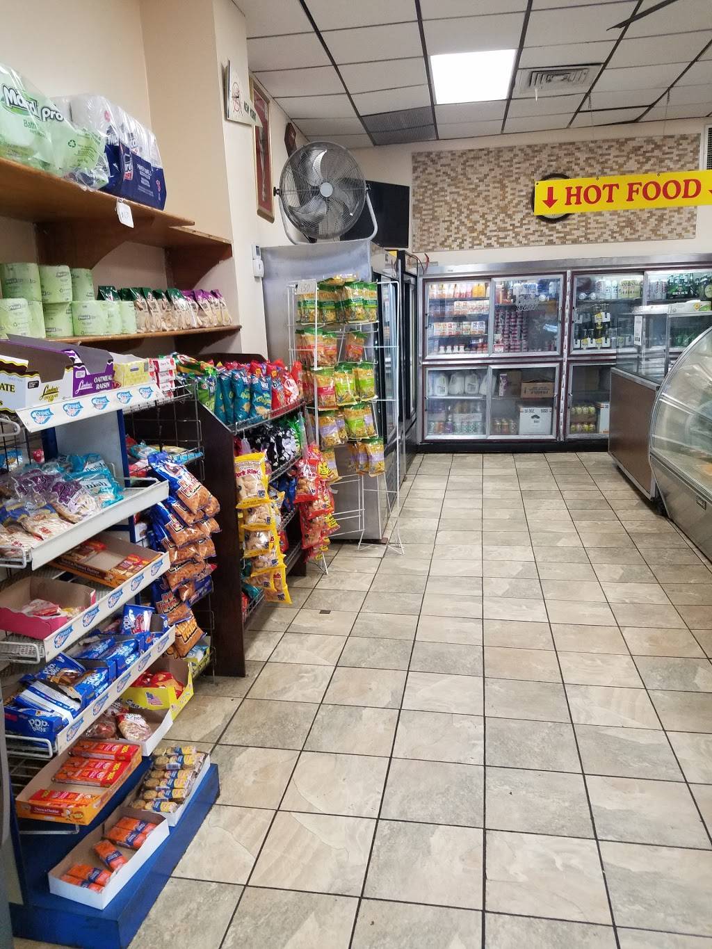 D & S Airport Delicatessen | meal takeaway | 8420 Astoria Blvd, Flushing, NY 11370, USA | 7186728584 OR +1 718-672-8584