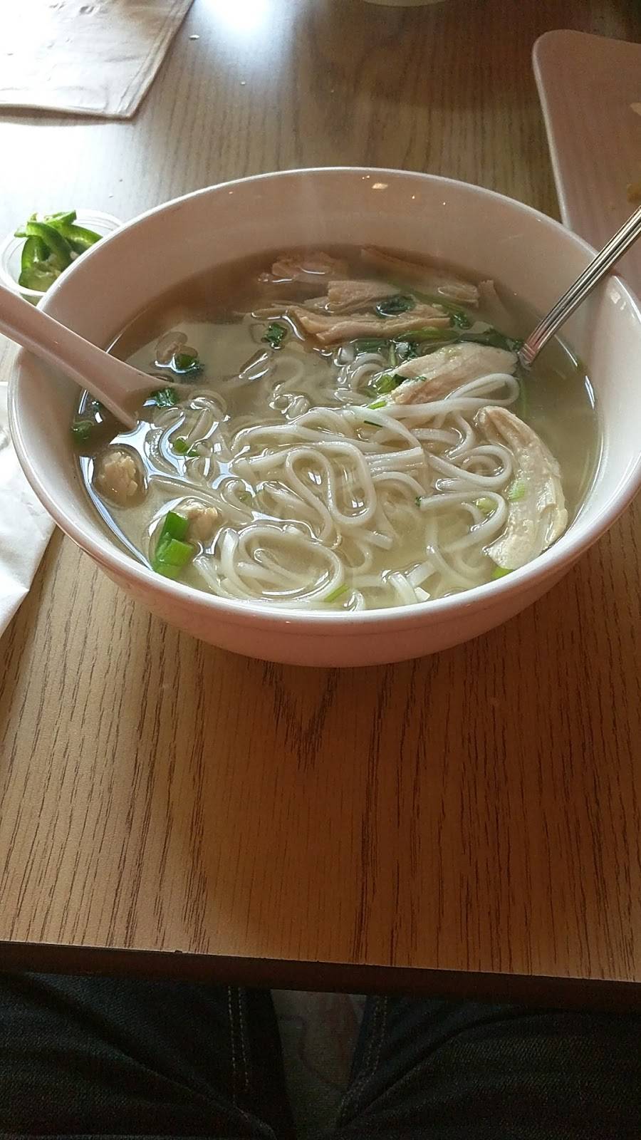 Mi Xao | restaurant | 1055 SC-41, Mt Pleasant, SC 29466, USA | 8433885733 OR +1 843-388-5733