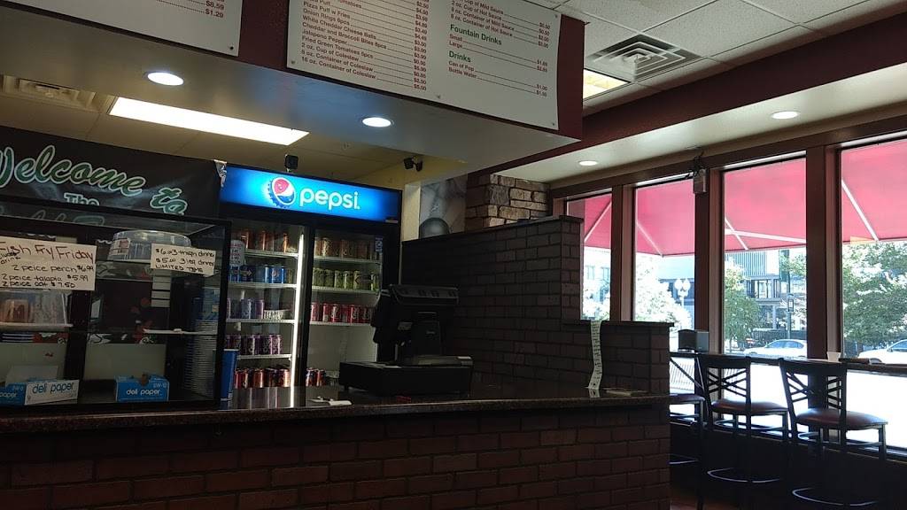 Harolds Chicken | restaurant | 1323 1st Ave SE, Cedar Rapids, IA 52402, USA | 3193644493 OR +1 319-364-4493