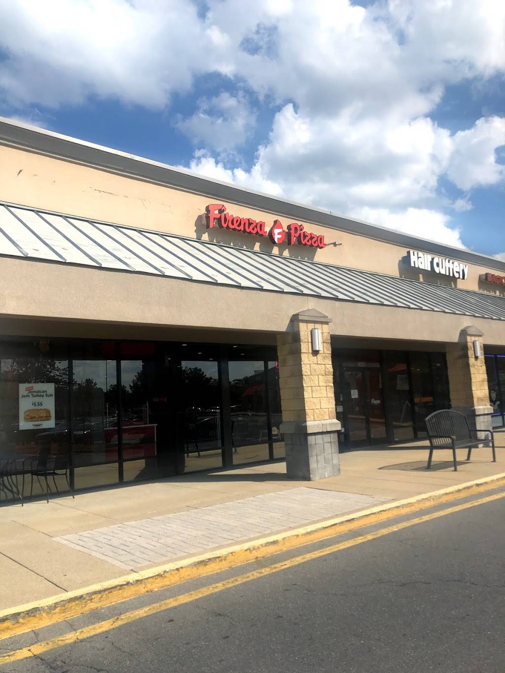 Firenza Pizza | restaurant | 2090 S Pleasant Valley Rd, Winchester, VA 22601, USA | 5406867742 OR +1 540-686-7742