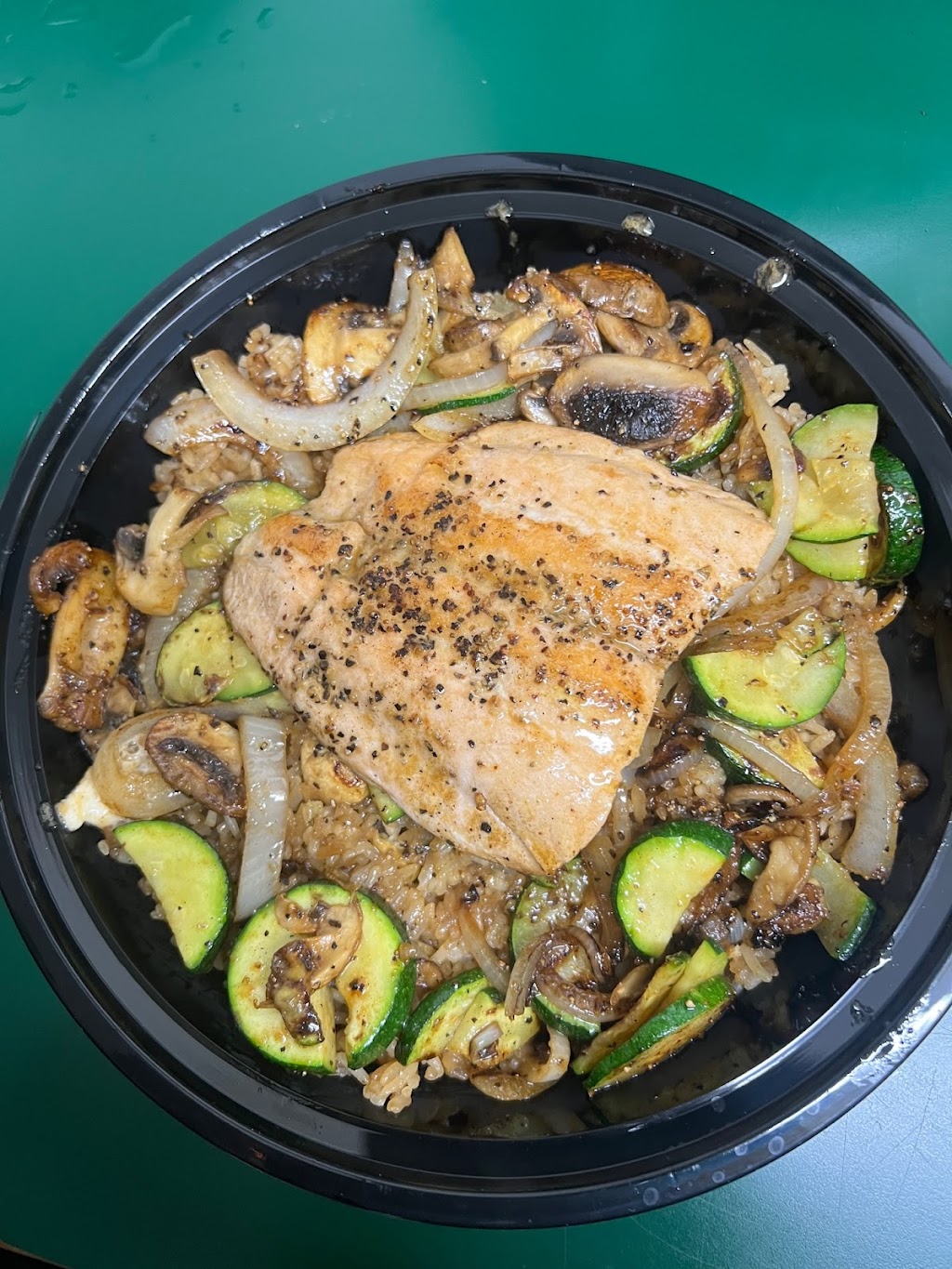 Hibachi King II | restaurant | 14877 Stephens Rd, Eastpointe, MI 48021, USA | 5862986108 OR +1 586-298-6108