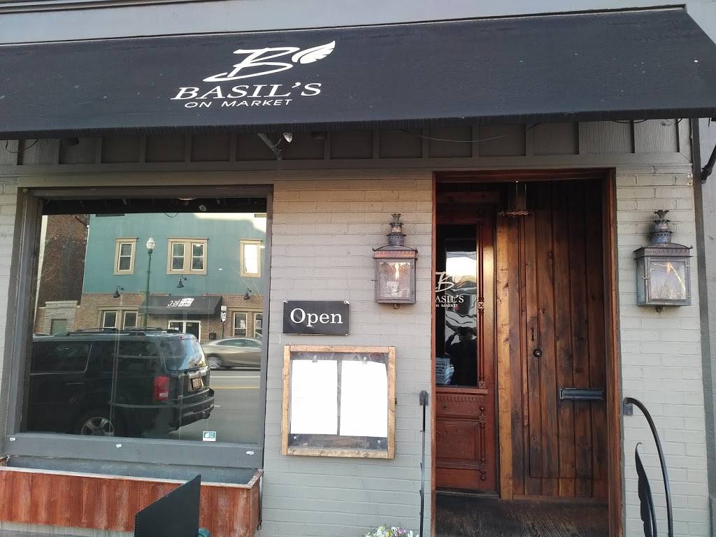 Basils On Market | restaurant | 18 N Market St, Troy, OH 45373, USA | 9378752068 OR +1 937-875-2068