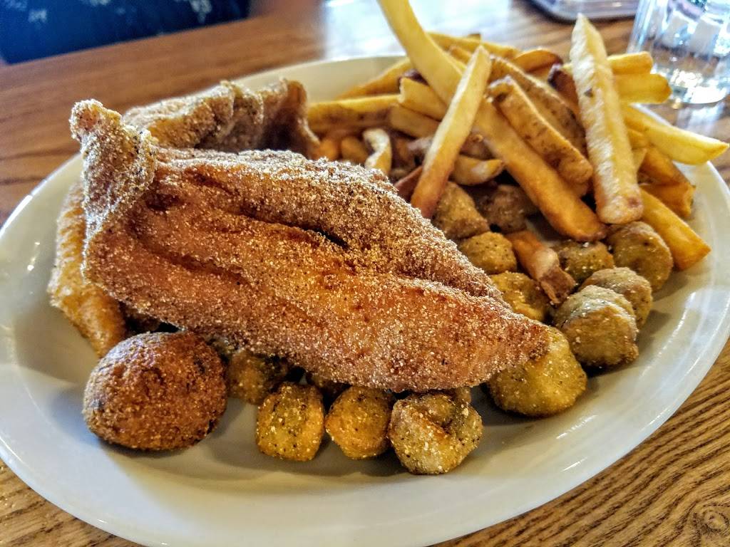 Cracker Barrel Old Country Store | restaurant | 1209 N Litchfield Rd, Goodyear, AZ 85395, USA | 6238565161 OR +1 623-856-5161