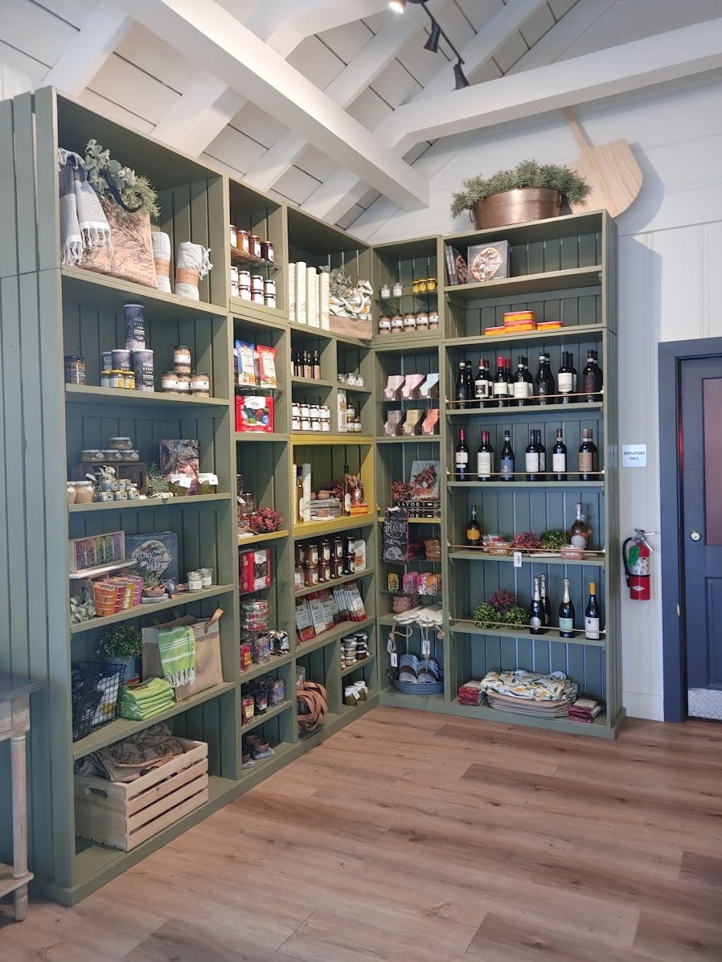 La Pergola Trattoria | restaurant | 40821 Village Dr, Big Bear Lake, CA 92315, USA | 9098780555 OR +1 909-878-0555