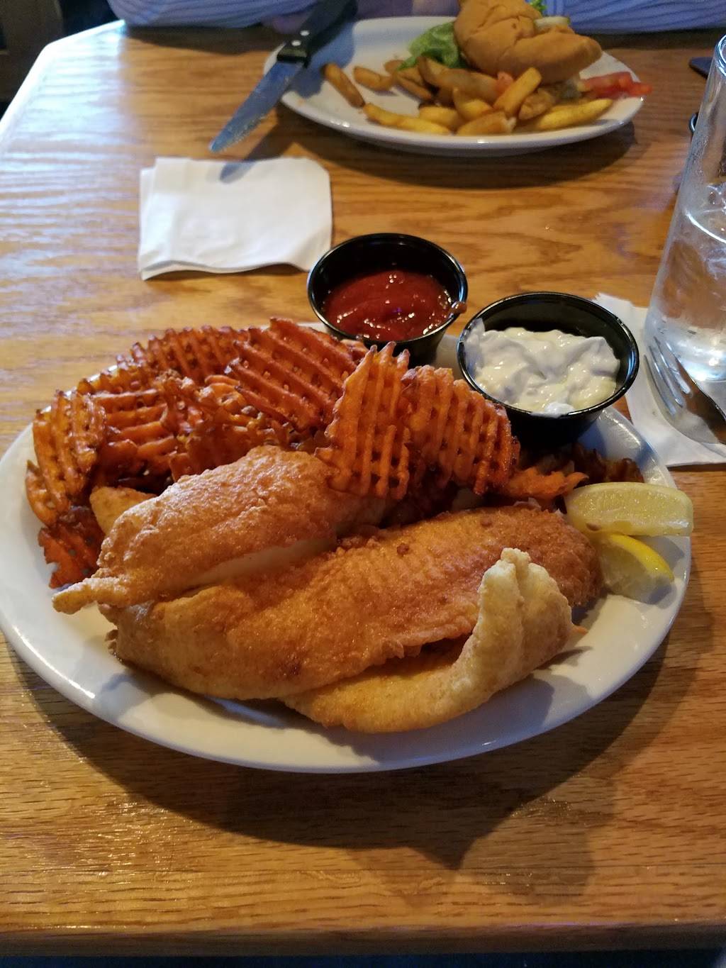 J Peters Grill & Bar | restaurant | 2005 N Beltline Blvd #5, Columbia, SC 29204, USA | 8037383760 OR +1 803-738-3760