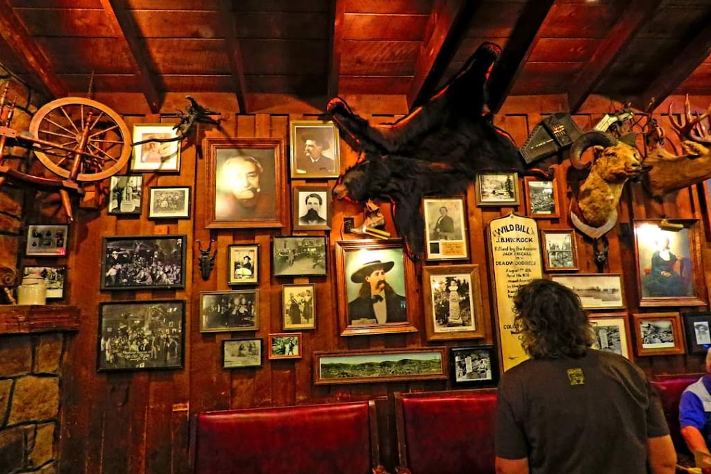 Deadwood Social Club | restaurant | 657 Main St, Deadwood, SD 57732, USA | 6055781533 OR +1 605-578-1533