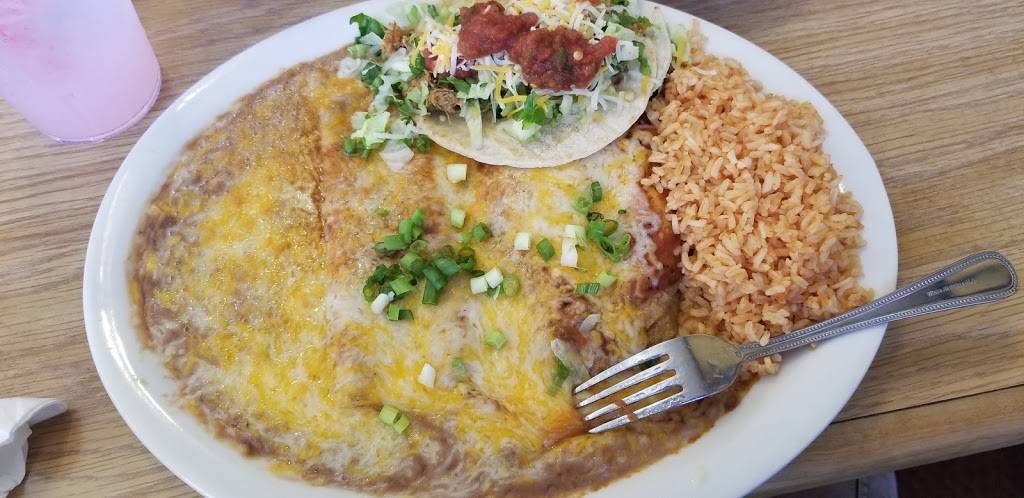 Casa De Ramos | restaurant | 827 W Glenoaks Blvd, Glendale, CA 91202, USA | 8182403129 OR +1 818-240-3129