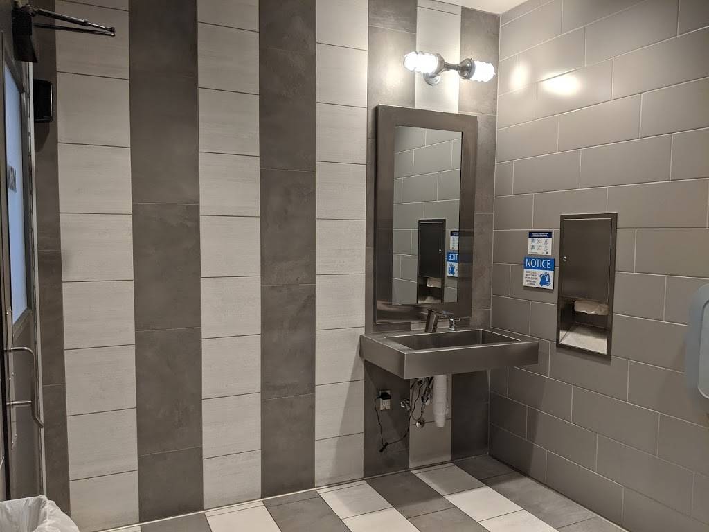 Raising Canes Chicken Fingers | meal takeaway | 261 University Oaks Blvd, Round Rock, TX 78665, USA | 5122556659 OR +1 512-255-6659