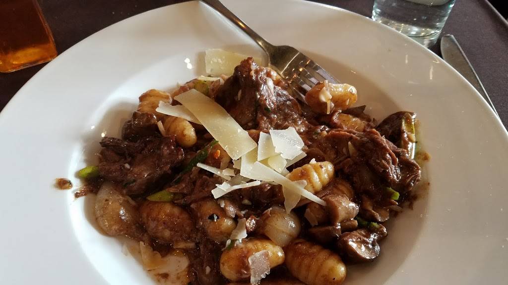 Tavolo Wine Bar & Tuscan Grille | restaurant | 289 Atwells Ave, Providence, RI 02903, USA | 4012746000 OR +1 401-274-6000