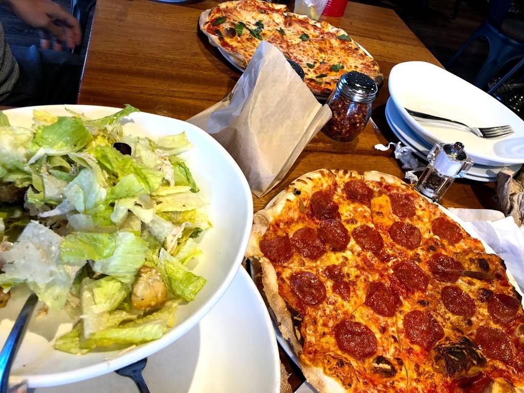 Sauce Pizza & Wine | restaurant | 2470 W Happy Valley Rd, Phoenix, AZ 85085, USA | 6234144866 OR +1 623-414-4866