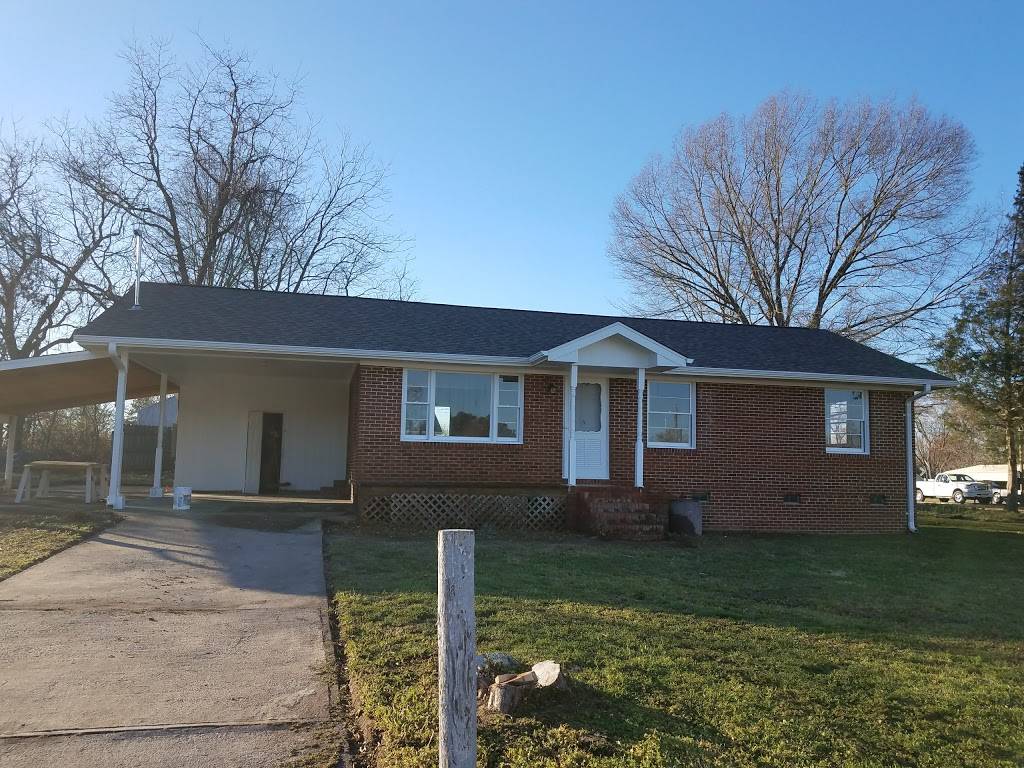 220 Seafood Restaurant | restaurant | 1812 N Garnett St, Henderson, NC 27536, USA | 2524928084 OR +1 252-492-8084