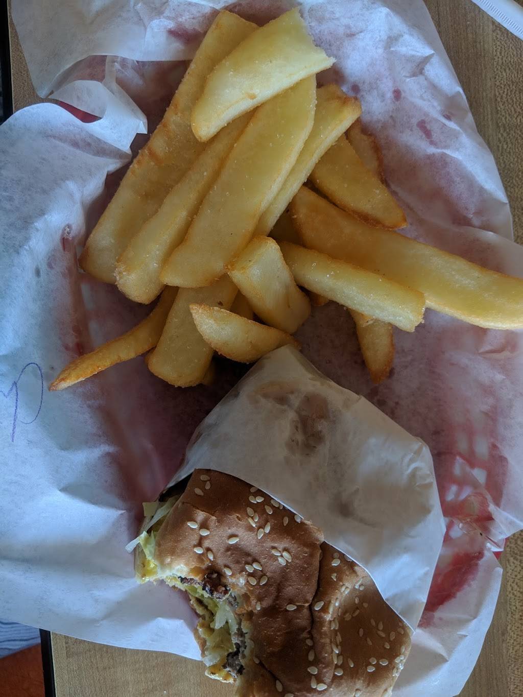 Webs Drive-In | restaurant | 1524 Yosemite Blvd, Modesto, CA 95354, USA | 2095246026 OR +1 209-524-6026