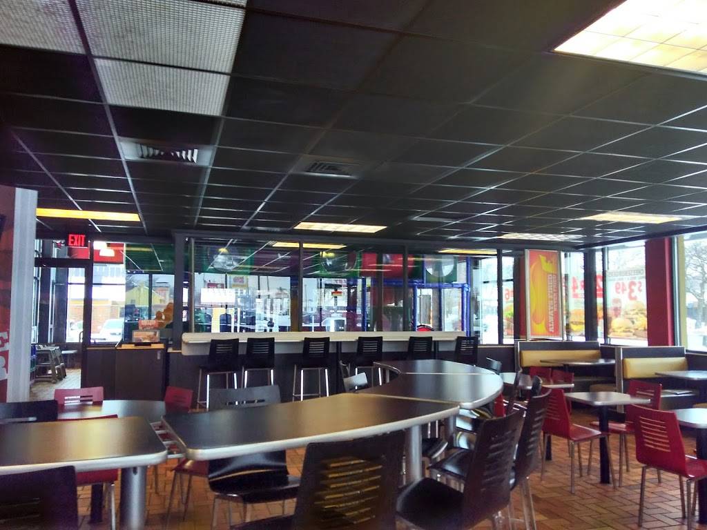 Burger King | restaurant | 50787 Van Dyke Ave, Shelby Charter Twp, MI 48317, USA | 5867395390 OR +1 586-739-5390