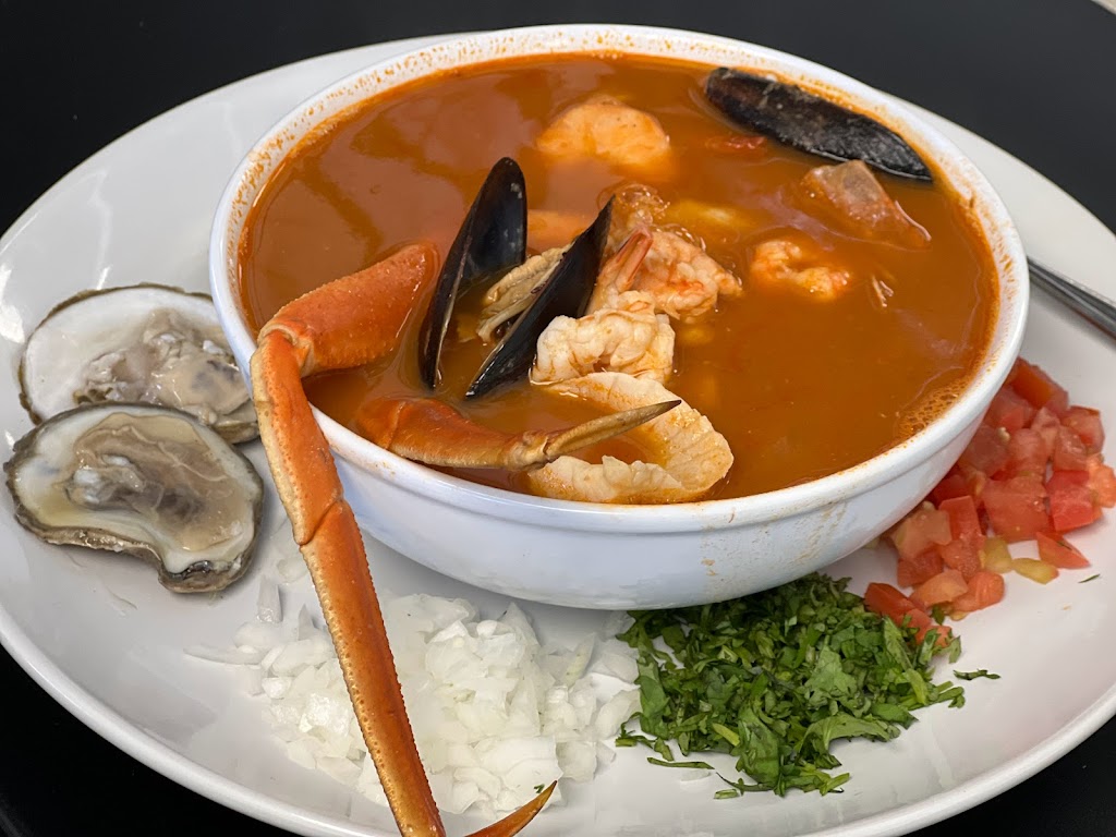 Mi Lindo Nayarit Rifle | restaurant | 840 Railroad Ave, Rifle, CO 81650, USA | 9706659944 OR +1 970-665-9944