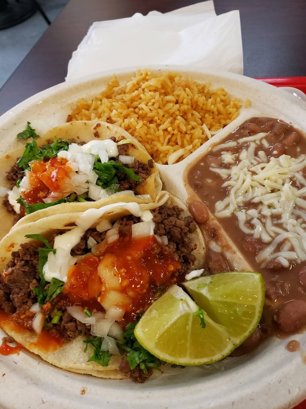 Pineda Tacos | restaurant | 2130 E Lake St, Minneapolis, MN 55407, USA | 6127223580 OR +1 612-722-3580