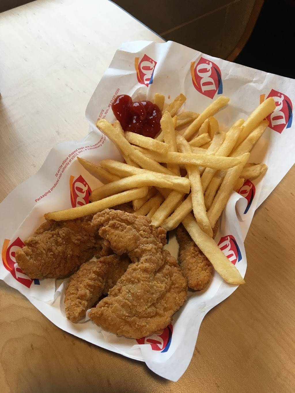 Dairy Queen Grill & Chill | restaurant | 14044 W E Andrew Johnson Hwy, Bulls Gap, TN 37711, USA | 4232351023 OR +1 423-235-1023