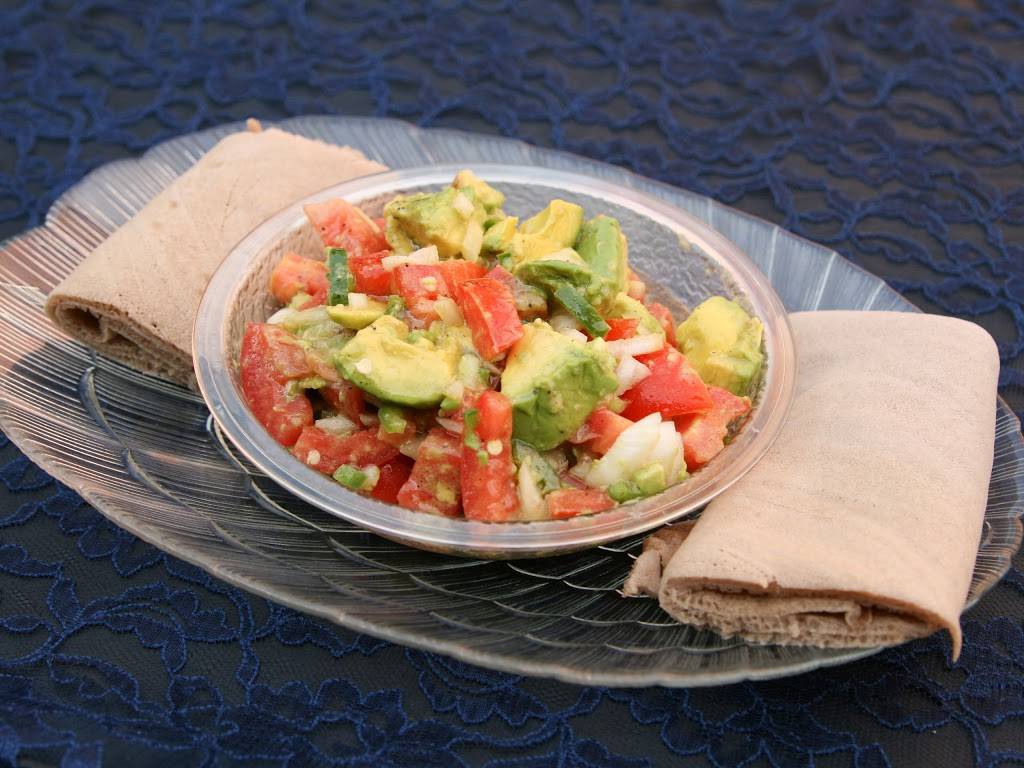 Empress Taytu Ethiopian Restaurant | restaurant | 6125 St Clair Ave, Cleveland, OH 44103, USA | 2163919400 OR +1 216-391-9400