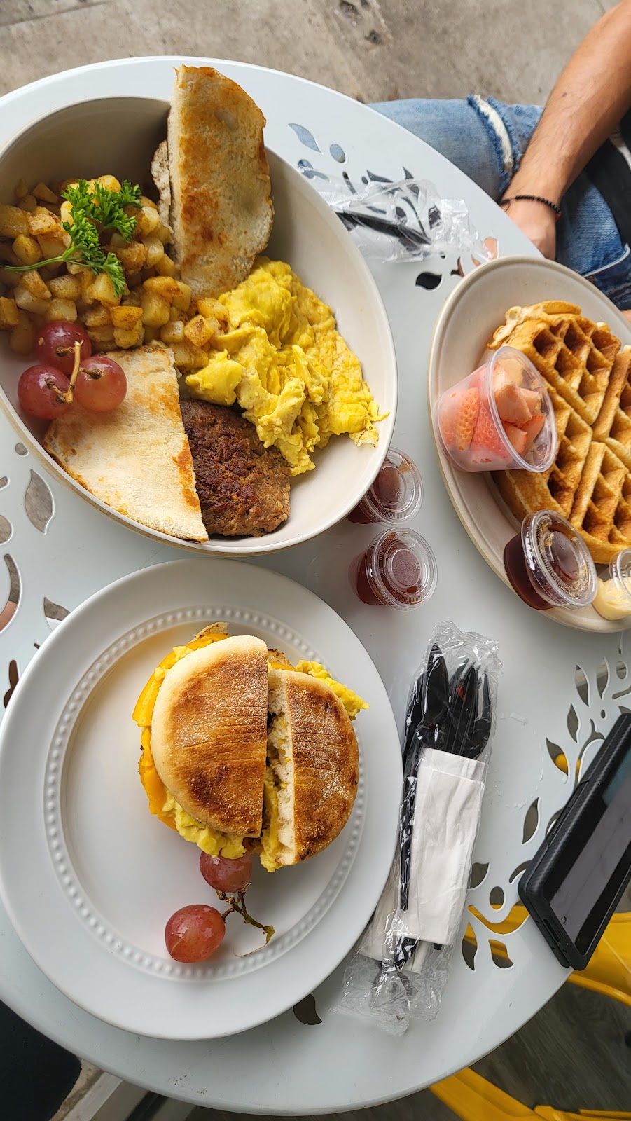 Sweet Mustard HTX | restaurant | 5257 Beechnut St, Houston, TX 77096, USA | 8326236639 OR +1 832-623-6639