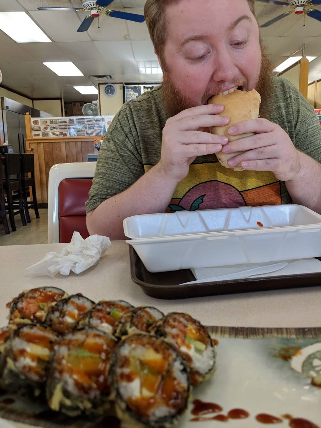 Bill & Ruths Sandwich and Sushi | restaurant | 3205 S Yale Ave, Tulsa, OK 74135, USA | 9187478333 OR +1 918-747-8333