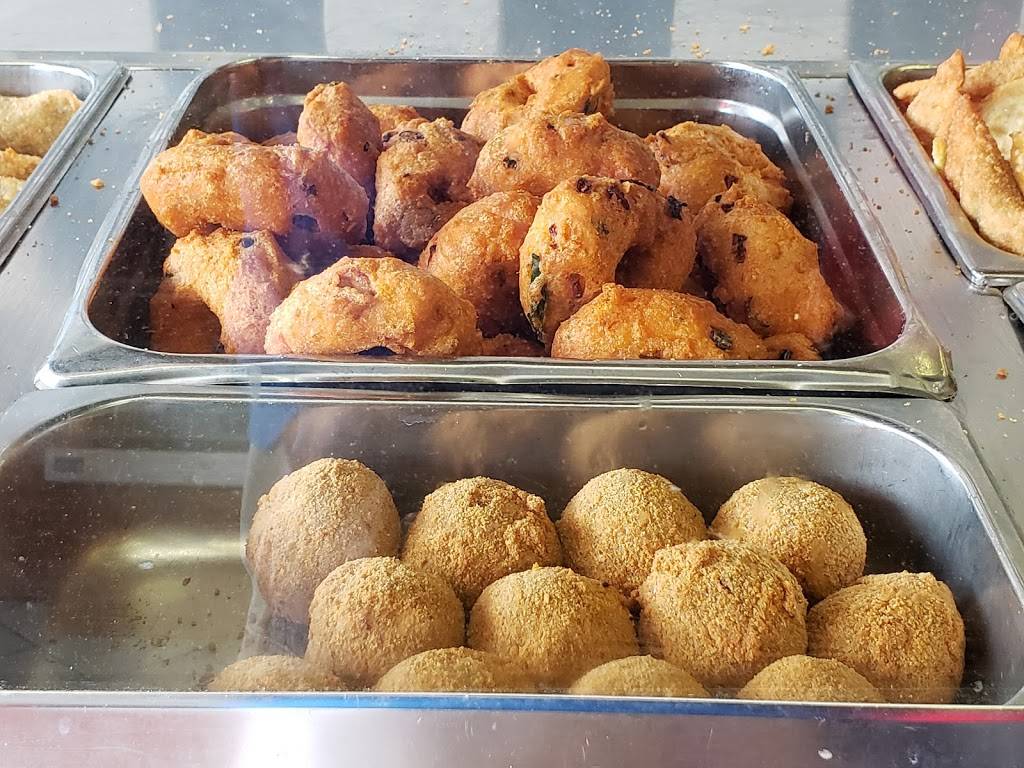 Veerar Takeout & Catering | restaurant | 5790 Sheppard Ave E, Scarborough, ON M1B 5J6, Canada | 4162994541 OR +1 416-299-4541