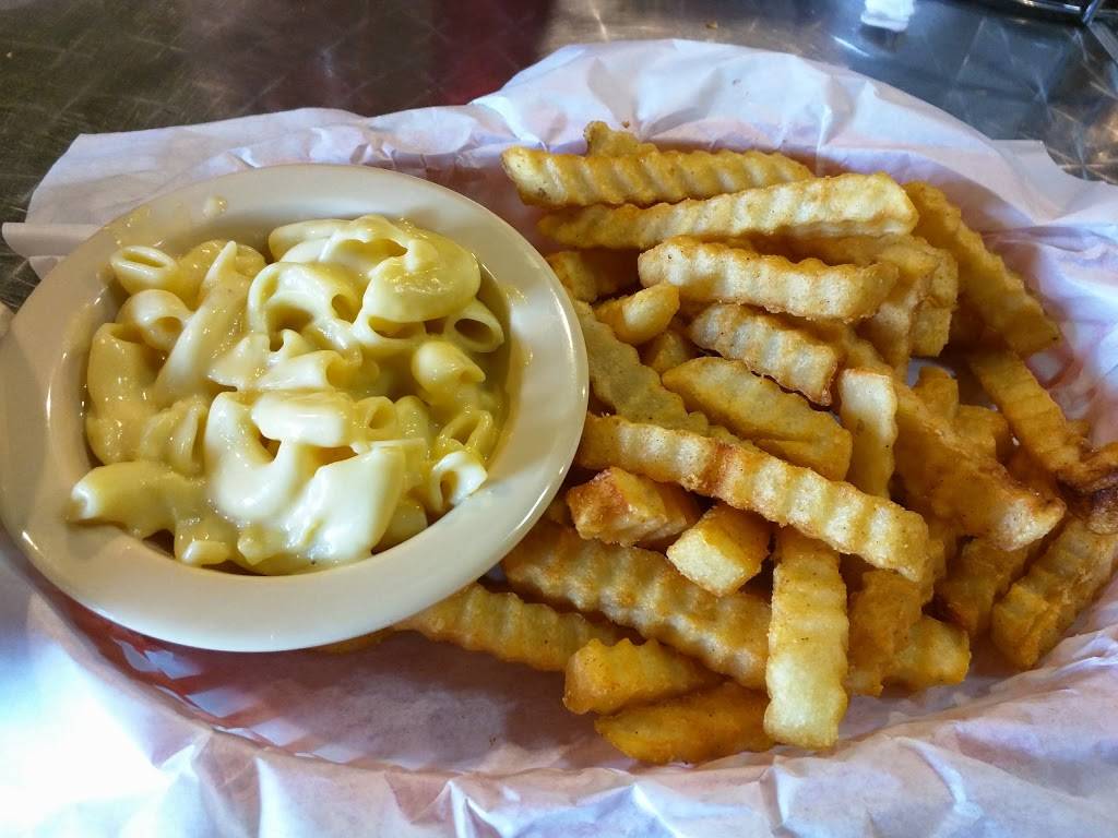 Country Boyz Fixins LLC | restaurant | 4140 E 12th St, Austin, TX 78721, USA | 5129285555 OR +1 512-928-5555