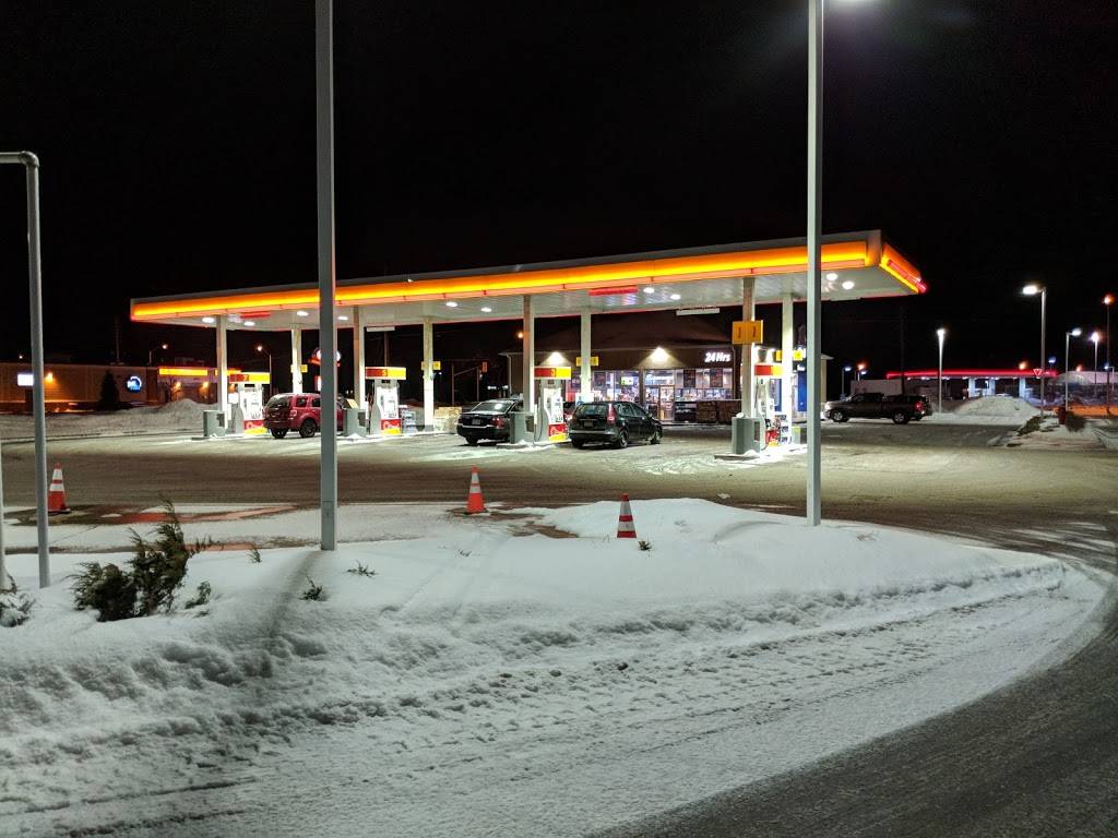 Circle K | meal takeaway | 9061 County Rd 17, Rockland, ON K4K 0B4, Canada | 6134469143 OR +1 613-446-9143