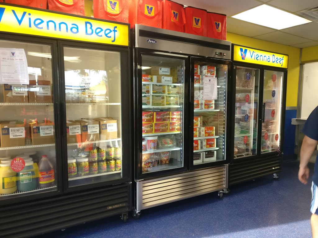 Vienna Beef Factory Store | restaurant | 3847 S Morgan St, Chicago, IL 60609, USA | 7734352298 OR +1 773-435-2298