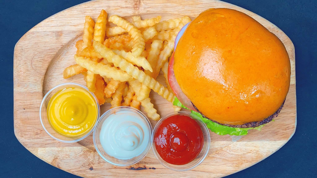 Boss Burger NYC | restaurant | Black Door, 3371 Shore Pkwy, Brooklyn, NY 11235, USA | 9296661090 OR +1 929-666-1090