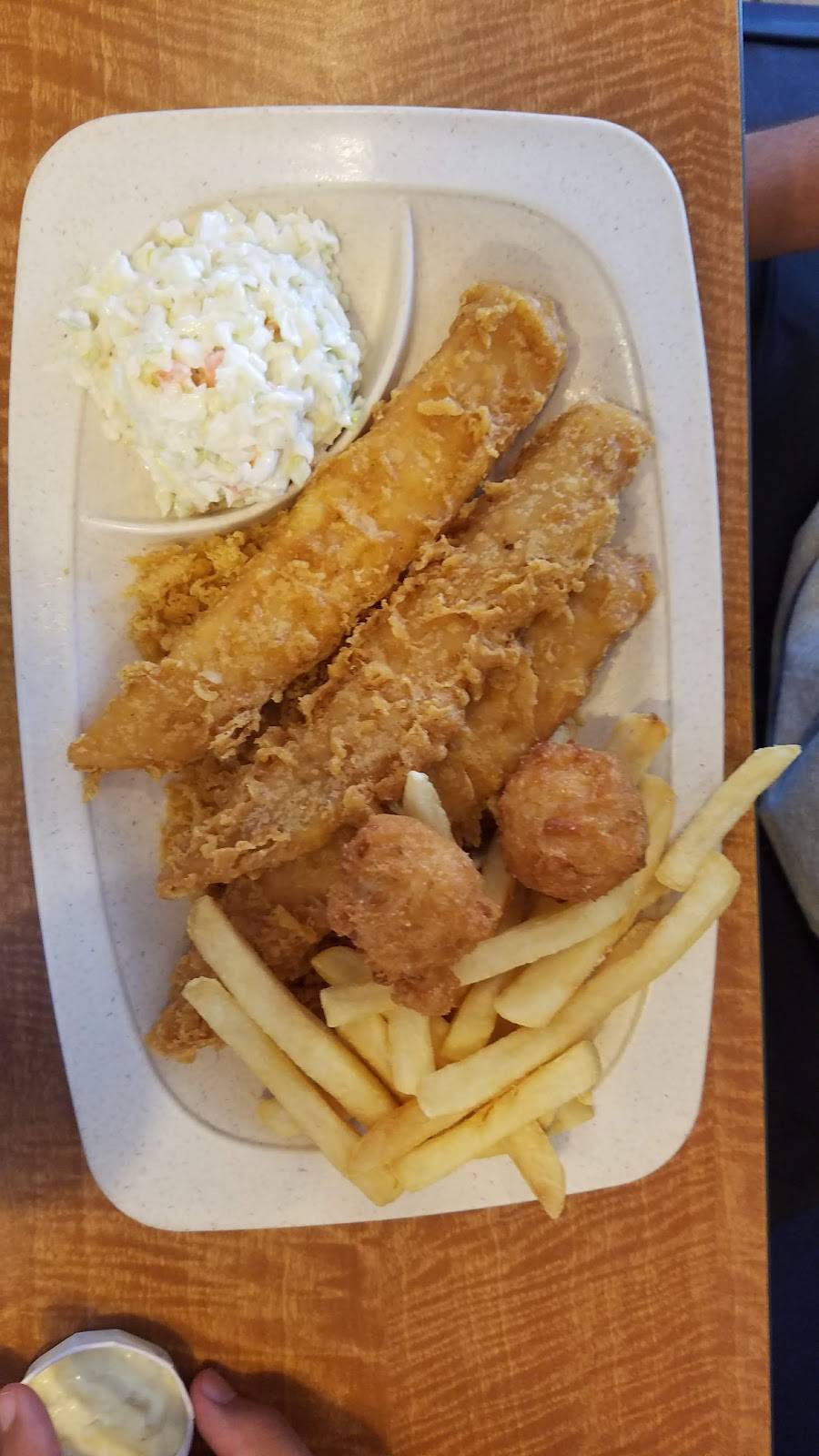 Captain Ds | restaurant | 1498 N Gateway Ave, Rockwood, TN 37854, USA | 8653541555 OR +1 865-354-1555