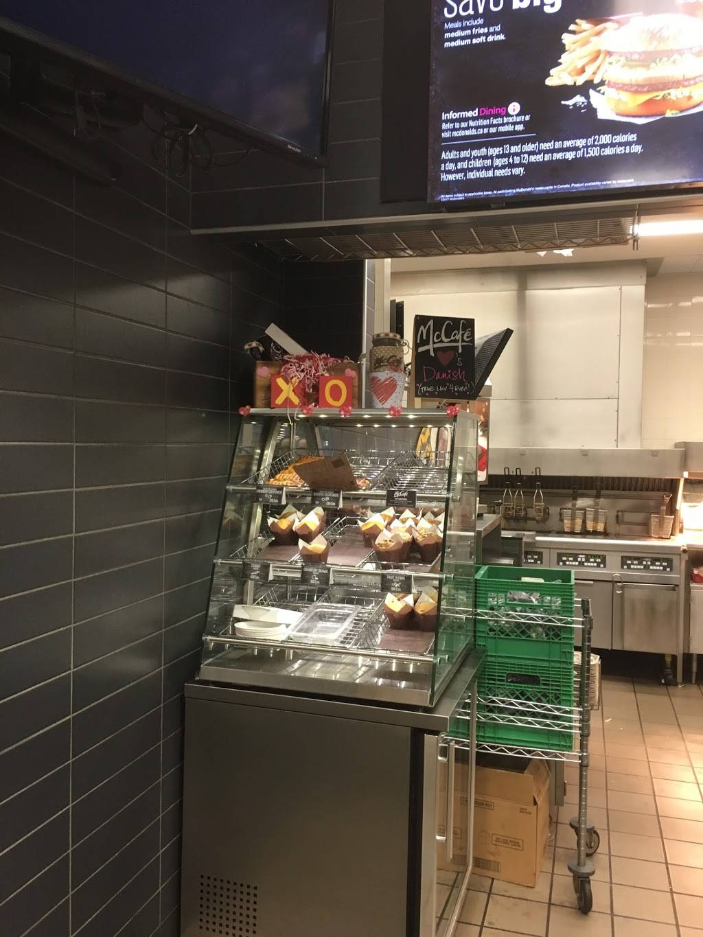 McDonalds | cafe | 11 Woodlawn Rd W, Guelph, ON N1H 1G8, Canada | 5198227400 OR +1 519-822-7400