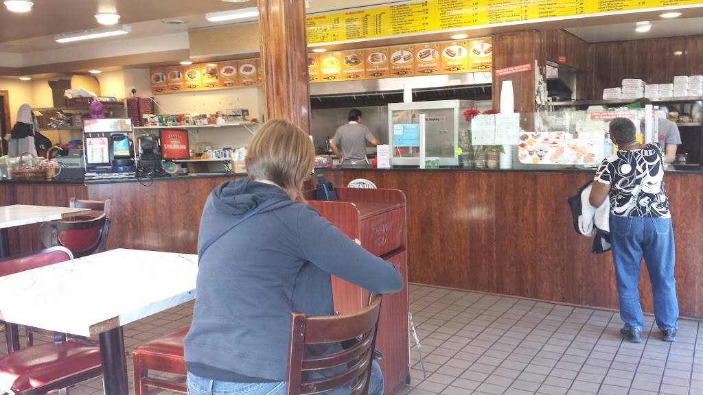 Sammys Red Hots | meal delivery | 1241 N Clybourn Ave, Chicago, IL 60610, USA | 3122667290 OR +1 312-266-7290