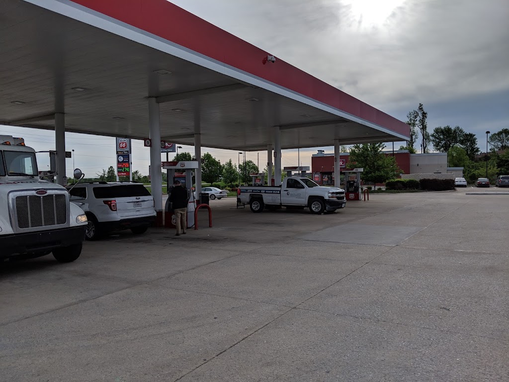 FastLane Troy | restaurant | 310 State Hwy 47, Troy, MO 63379, USA | 6365280872 OR +1 636-528-0872