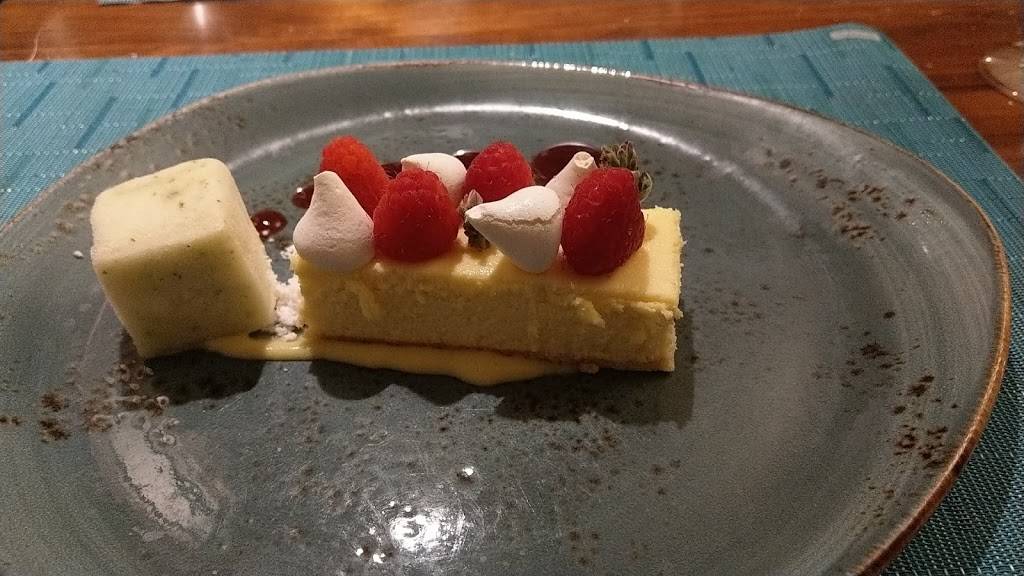 Bali Steak & Seafood | restaurant | 2005 Kalia Rd, Honolulu, HI 96815, USA | 8089412254 OR +1 808-941-2254