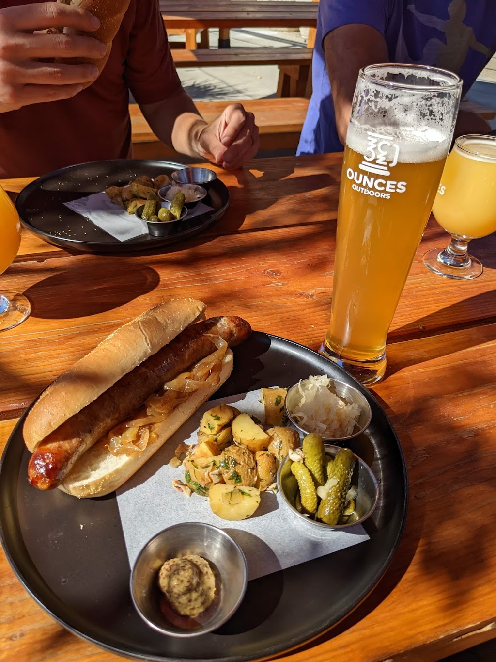 Ounces Outdoors | restaurant | 5800 Northgate Dr, San Rafael, CA 94903, USA | 8777470383 OR +1 877-747-0383