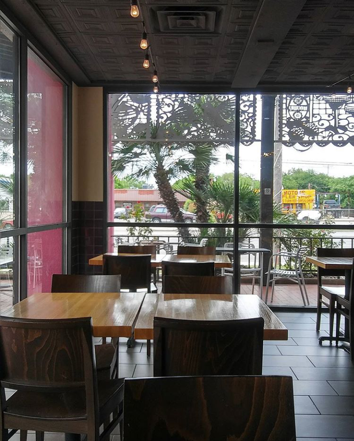 Taco Cabana | restaurant | 1633 SW Military Dr, San Antonio, TX 78221, USA | 2109223060 OR +1 210-922-3060