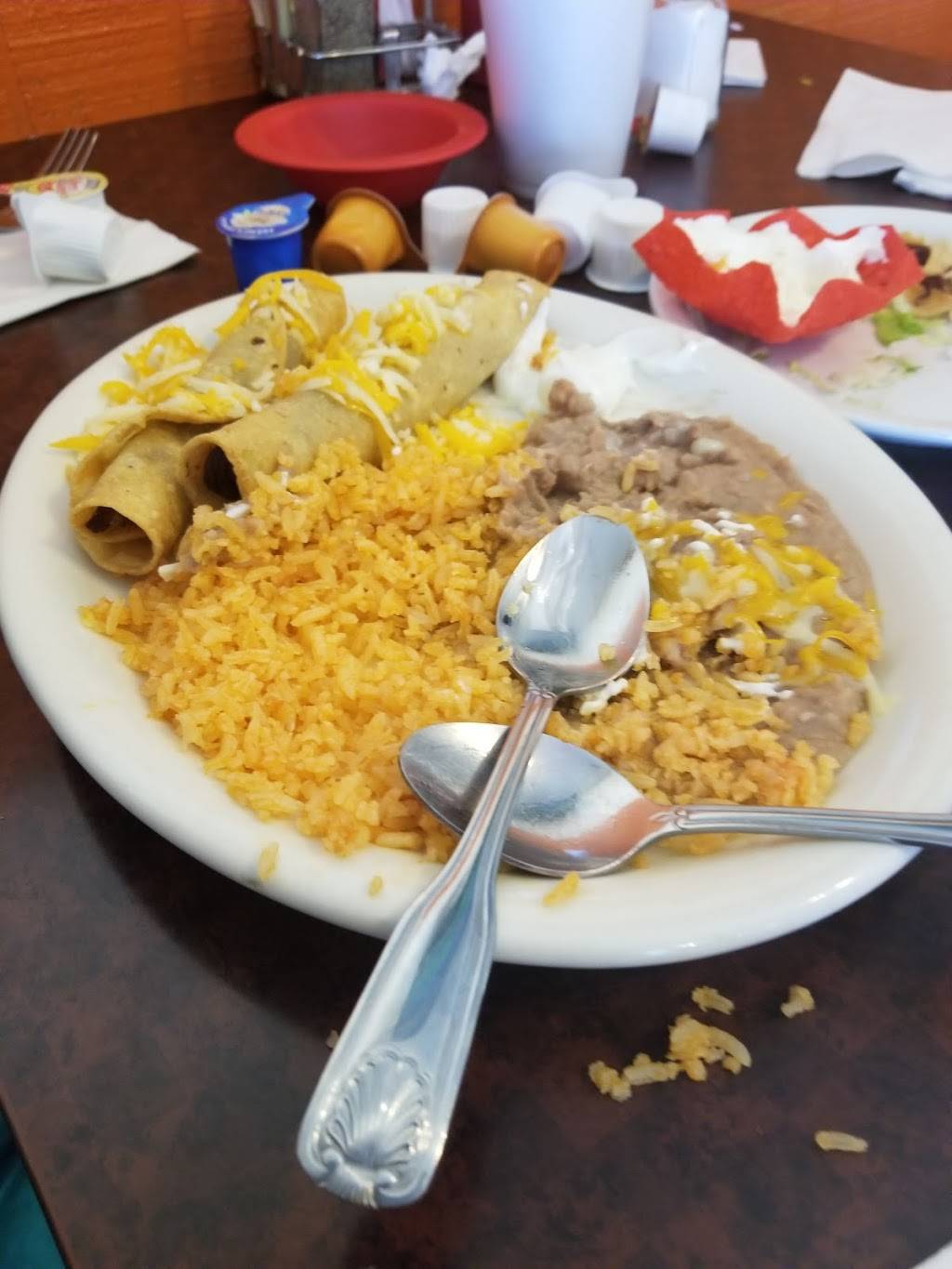 El Charro Authentic Mexican | restaurant | 10342 Beaumont Ave, Cherry Valley, CA 92223, USA | 9517698552 OR +1 951-769-8552