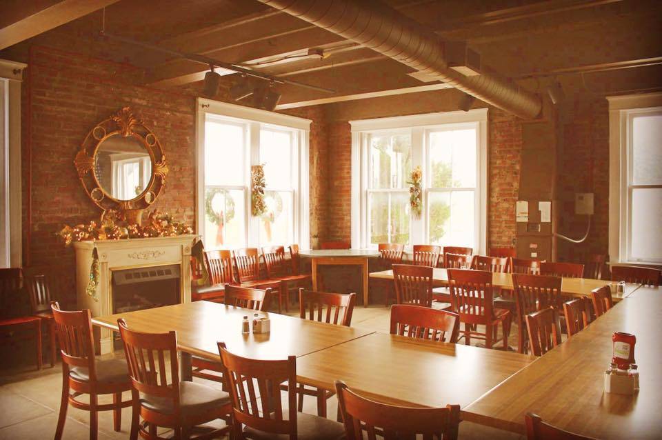 Freight House Restaurant | restaurant | 200 Railroad St SW #2533, Hartselle, AL 35640, USA | 2567734600 OR +1 256-773-4600