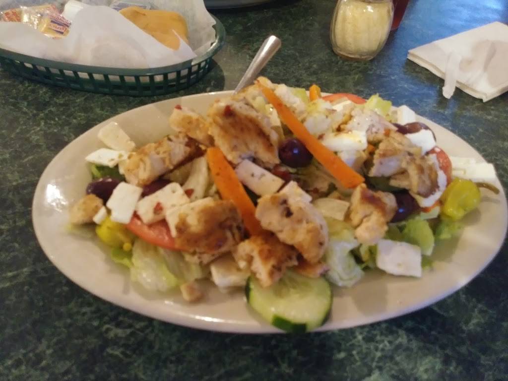 Georgios II Pizza & Family Restuarant | restaurant | 5945 W Jim Bilton Blvd, St George, SC 29477, USA | 8435639030 OR +1 843-563-9030