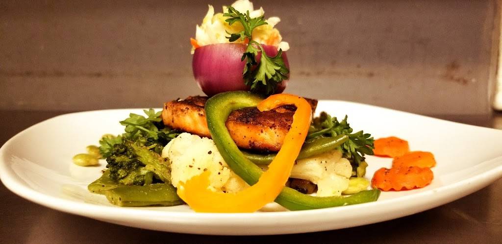 Kizin Creole Restaurant | restaurant | 2311 Howard St, Chicago, IL 60645, USA | 7739617275 OR +1 773-961-7275