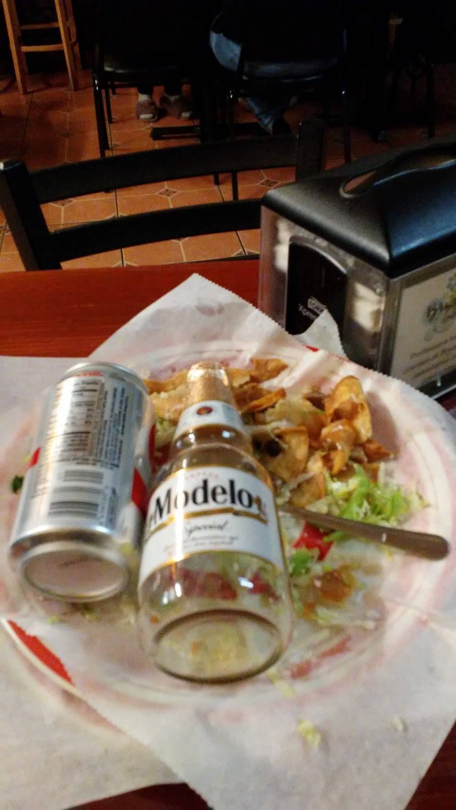 Los Tres Amigo Taqueria Inc | restaurant | 735 Dexter St, Central Falls, RI 02863, USA | 4017253331 OR +1 401-725-3331