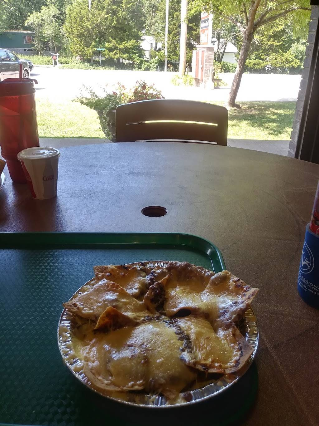 Taco House | restaurant | 1614 Terrace Park Blvd, Milford, IA 51351, USA | 7123325895 OR +1 712-332-5895