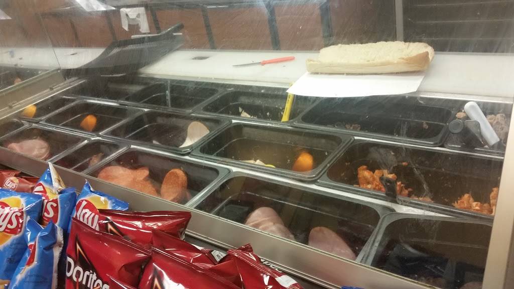 Subway | restaurant | 120-156 Hoosick Street, Troy, NY 12180, USA | 5183269259 OR +1 518-326-9259
