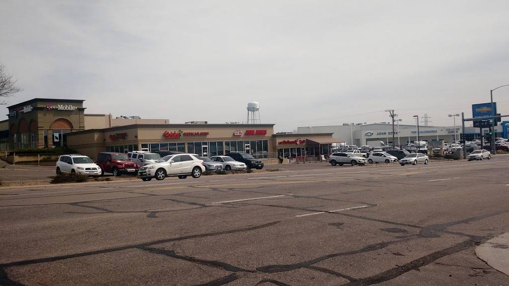 Papa Johns Pizza | restaurant | 5194 S Broadway, Englewood, CO 80113, USA | 3037616262 OR +1 303-761-6262